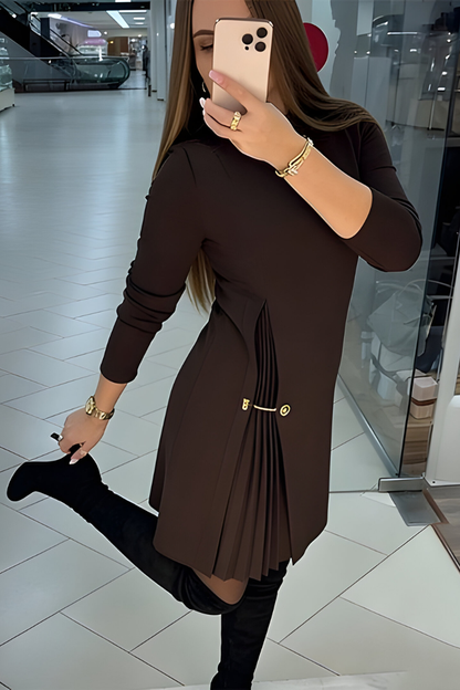 Cora™ | Robe Courte Plissée Élégante