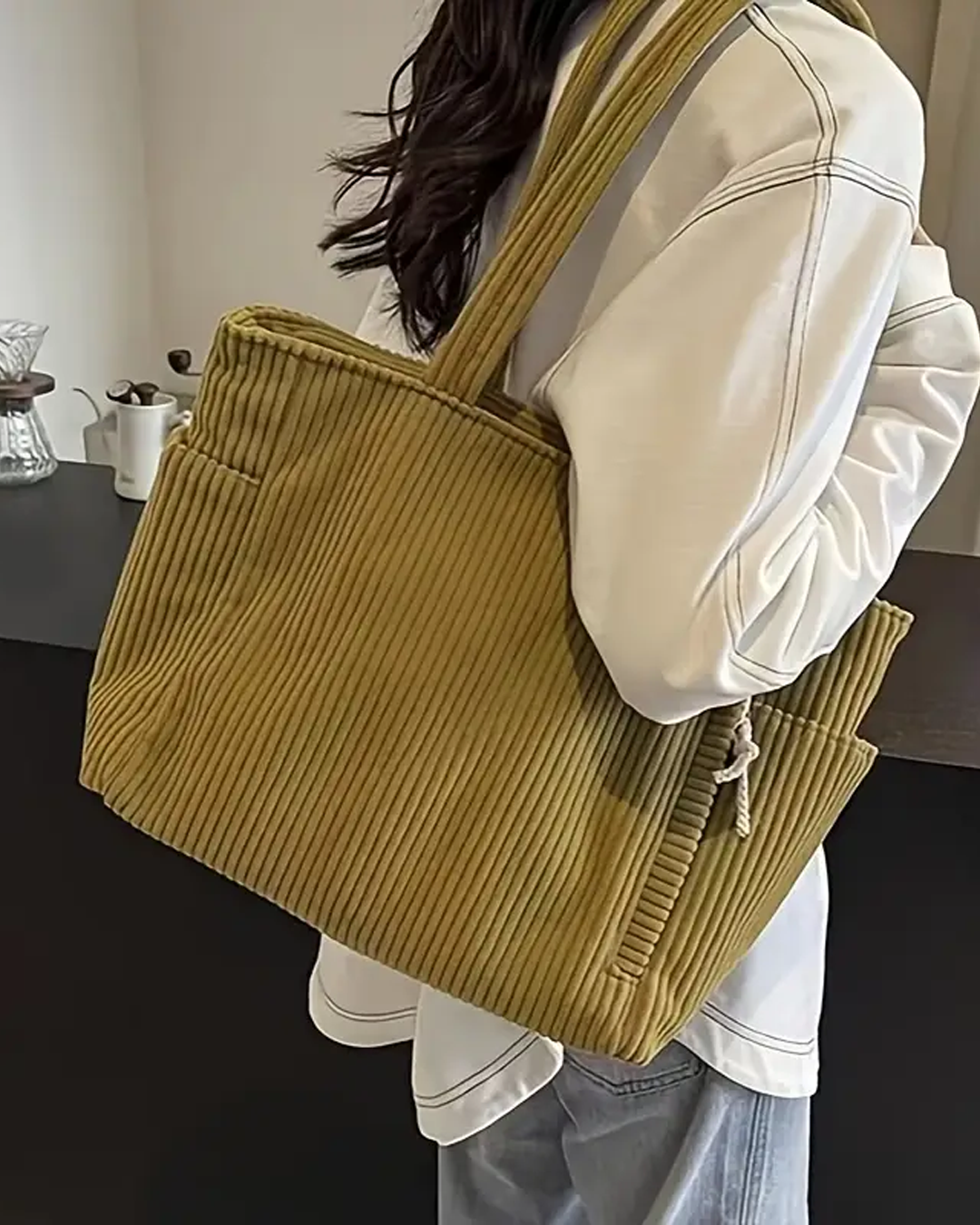 Lea™  | Sac à main côtelé avec détail cordon