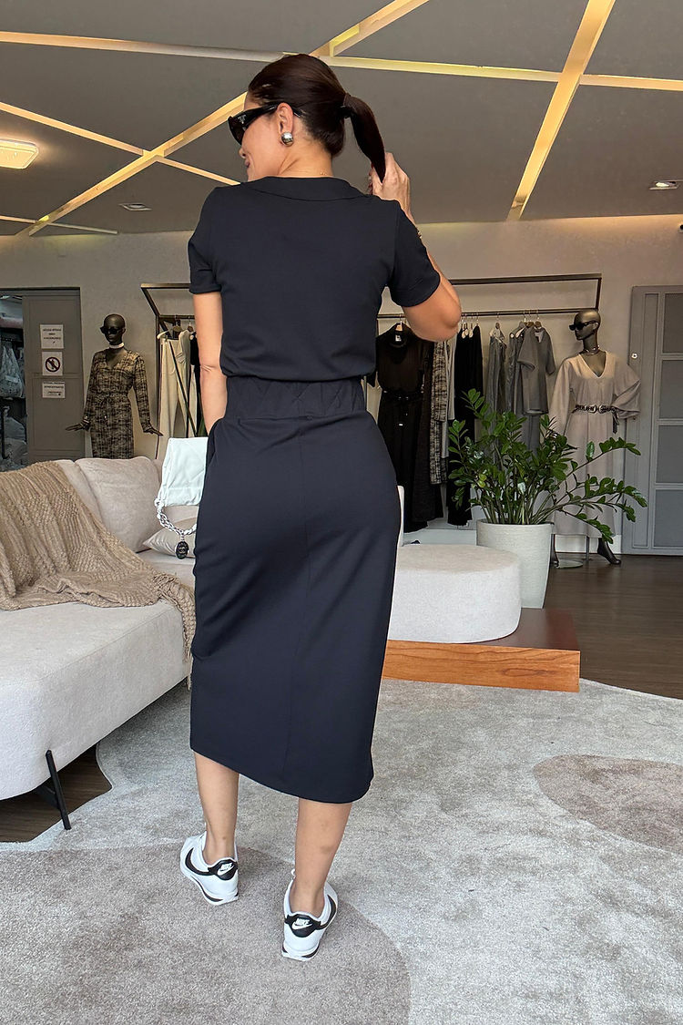 Jacqueline | Haut à col en V élégant et jupe